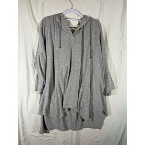 Cable & Gauge Woman Oversized Gray Hoodie Tunic Distressed Casual Layering Top